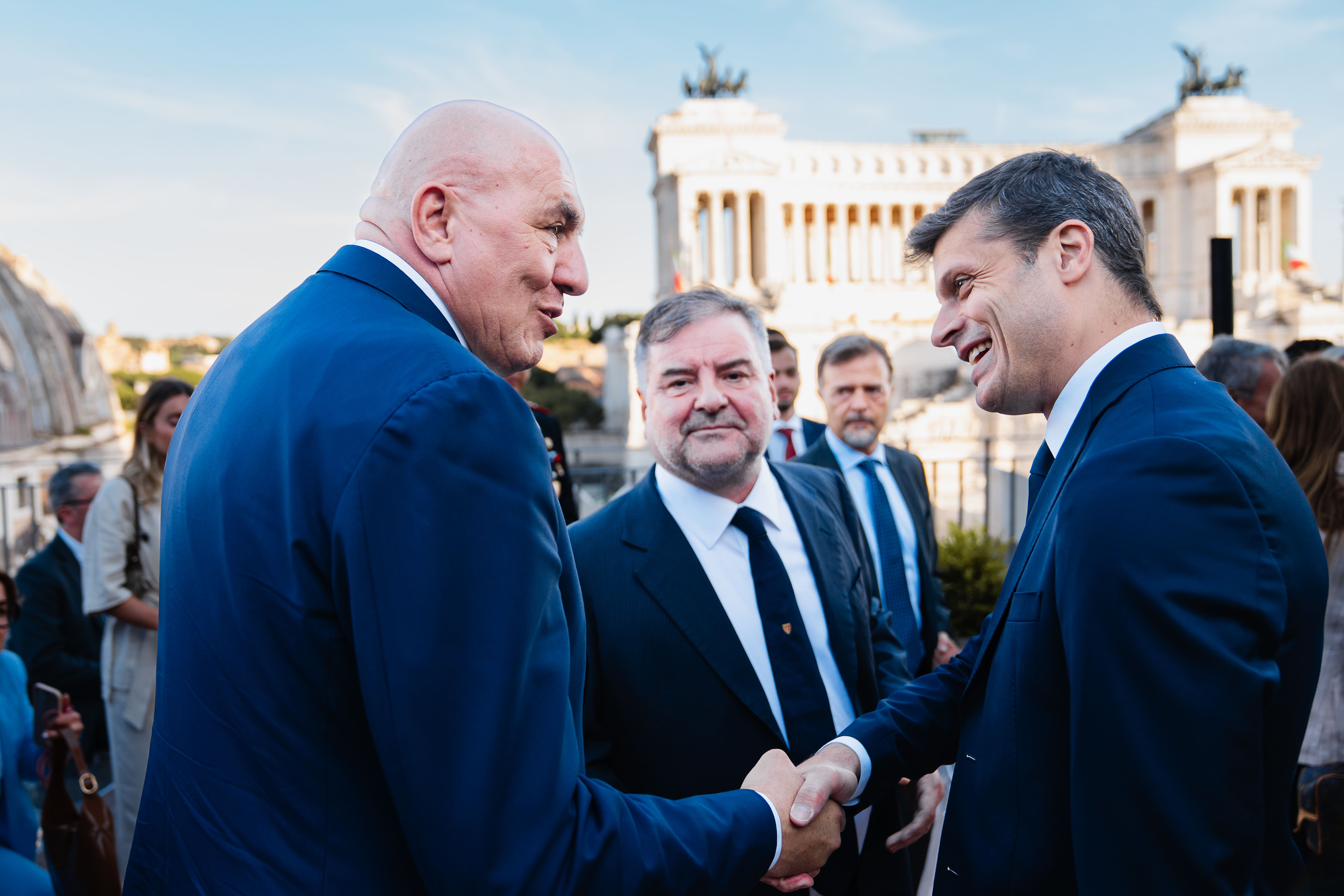 INSTITUTIONS AND THE POLITICAL WORLD UNITED FOR FIOCCHI'S 150 YEARS: THE DIALOGUE ON EUROPE'S NEW DEFENSE BORN FROM TRADITION